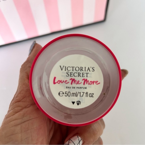 EMPTY VICTORIAS SECRET LOVE ME MORE ATOMIZER - Picture 8 of 9